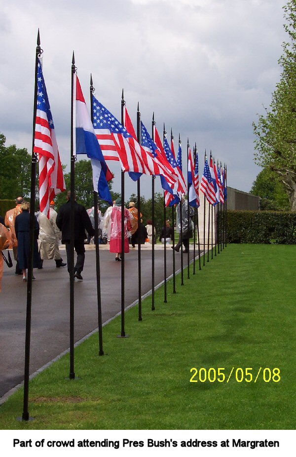 Part of crowd attending Pres. Bush's address at Margraten